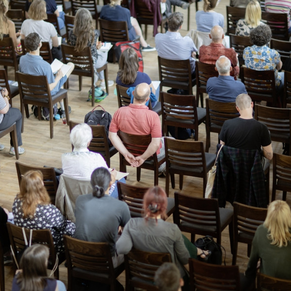 Berlins erste Wildbienentagung